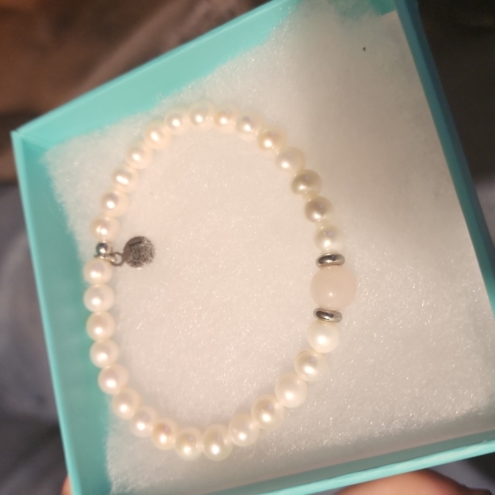 T. Jazelle define yourself Bracelet
